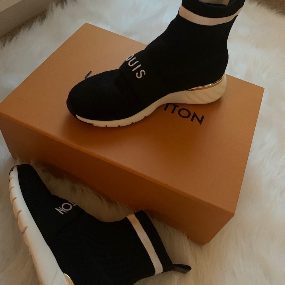After Game Louis Vuitton Sneakers - Picture 5 of 6